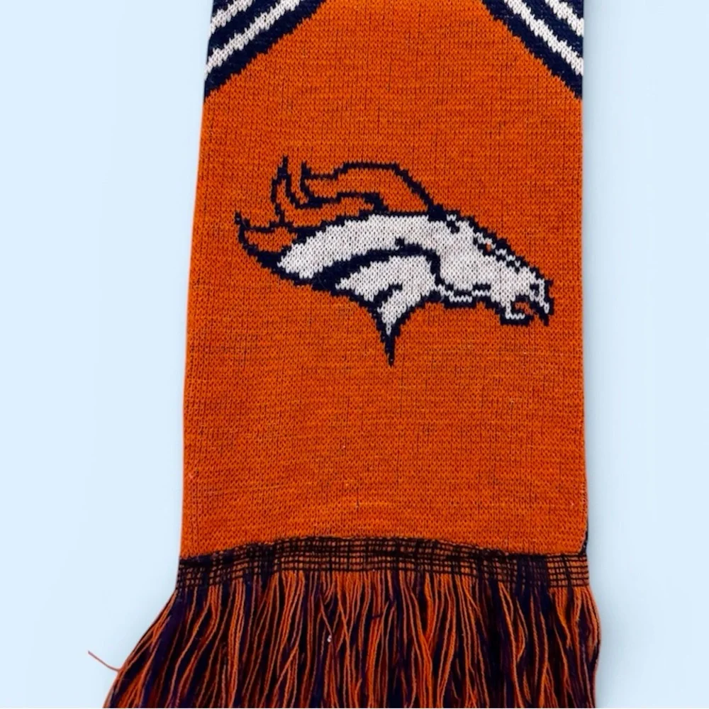 Forever Collectibles Orange and Blue Winter Knit Denver Broncos Scarf - Picture 5 of 6